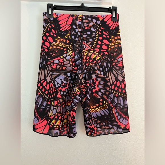 Fabletics Mesh Me Smoothing High Waist Short - Picture 2 of 6